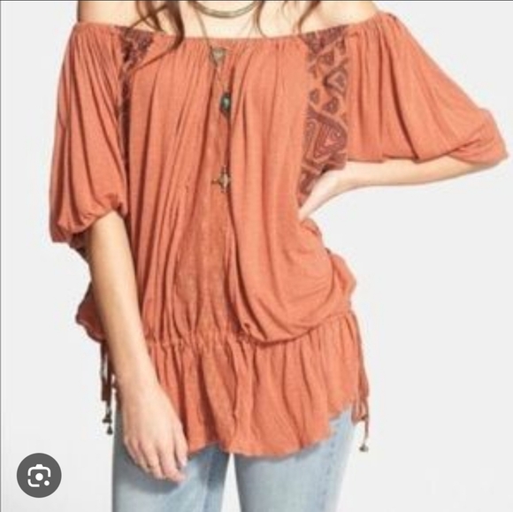 ❤️ FREE PEOPLE EMBROIDERED NEW WORLD OFF SHOULDER BUTTERFLY TUNIC TOP, SMALL - Picture 1 of 9